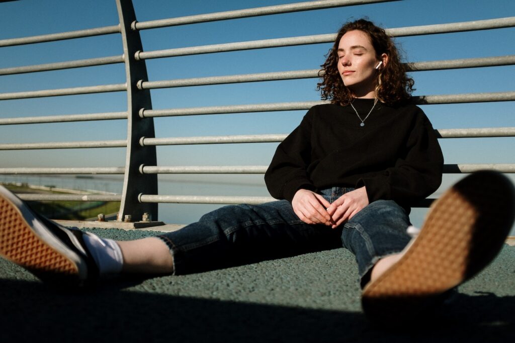 signs a guarded woman is falling in love